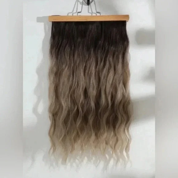 22 Inch Balayage Brown & Blonde Clip in Curly Hair Extensions - Picture 7 of 9